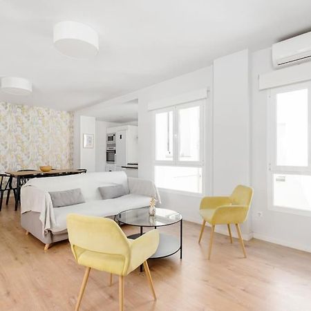 Grand T4 Andalou En Plein Centre De Malaga Ideal Familles Zewnętrze zdjęcie